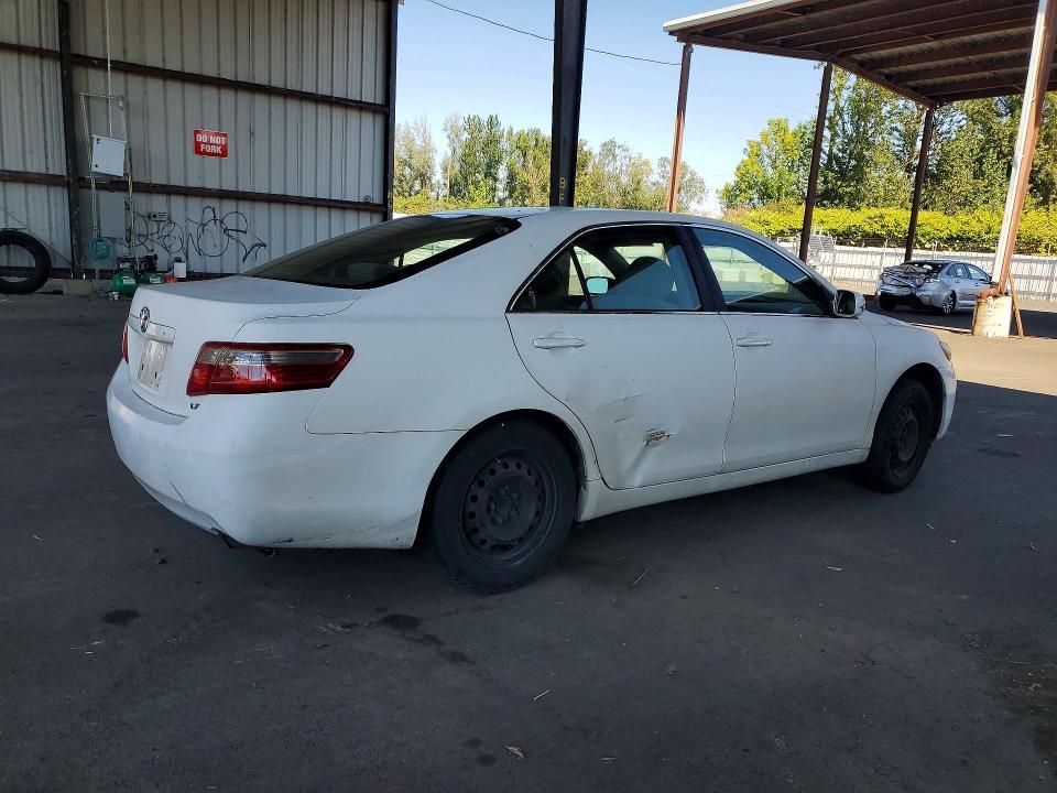 2007 Toyota Camry le
