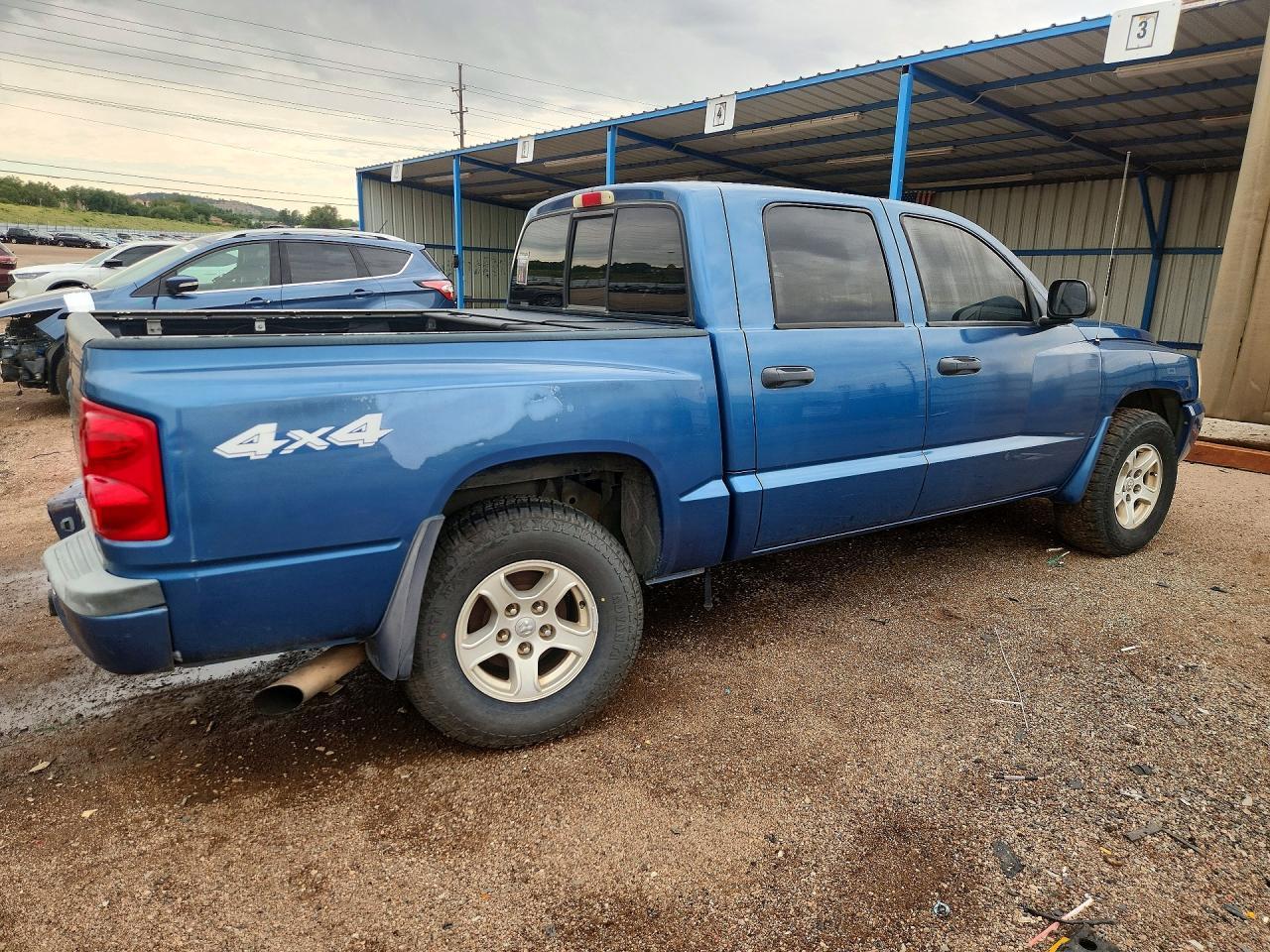 2005 Dodge Dakota Quad SLT