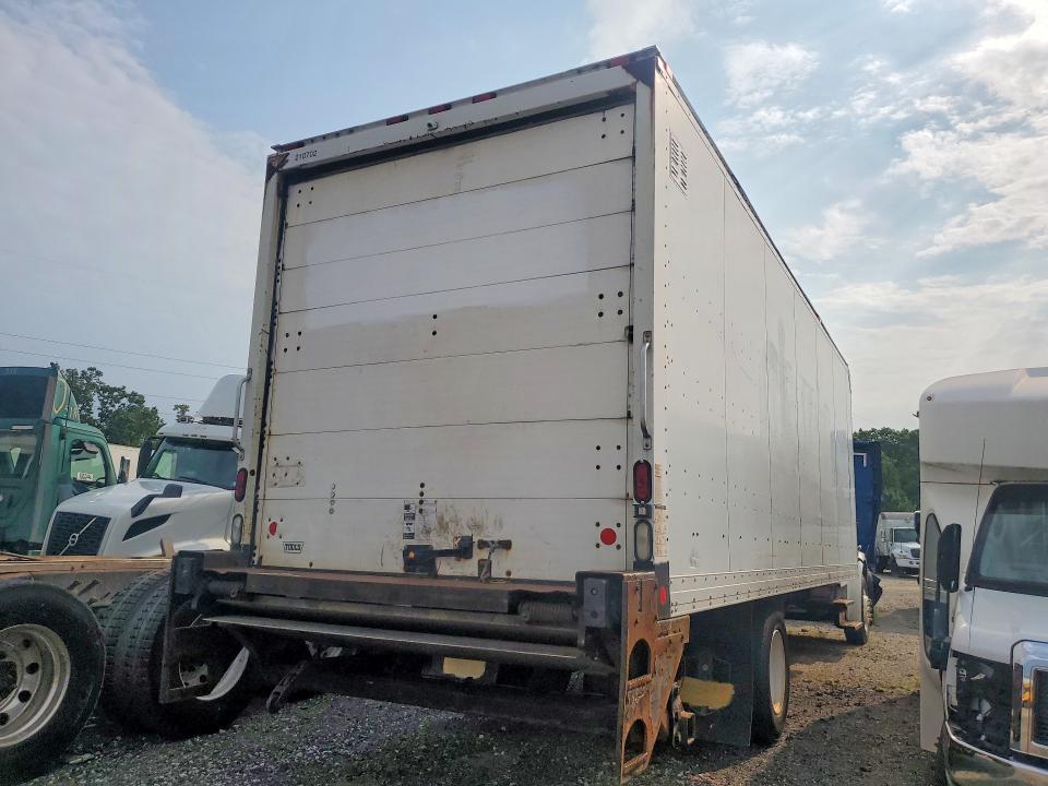 2014 Freightliner Business Class M2 BOX Truck