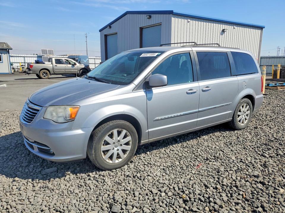 2014 Chrysler Town & Country Touring
