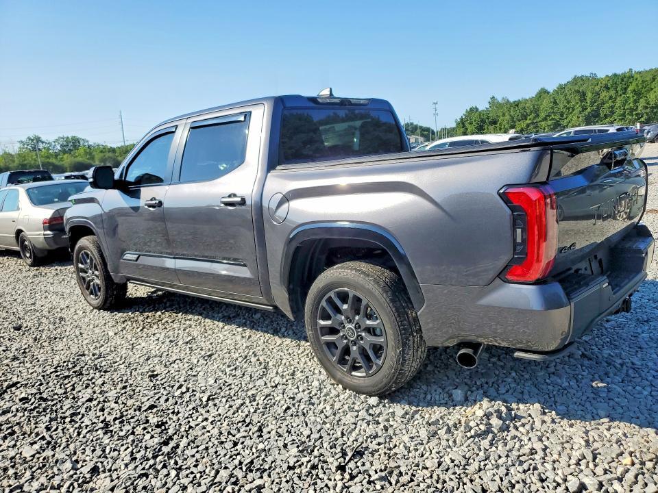 2024 Toyota Tundra Platinum HV