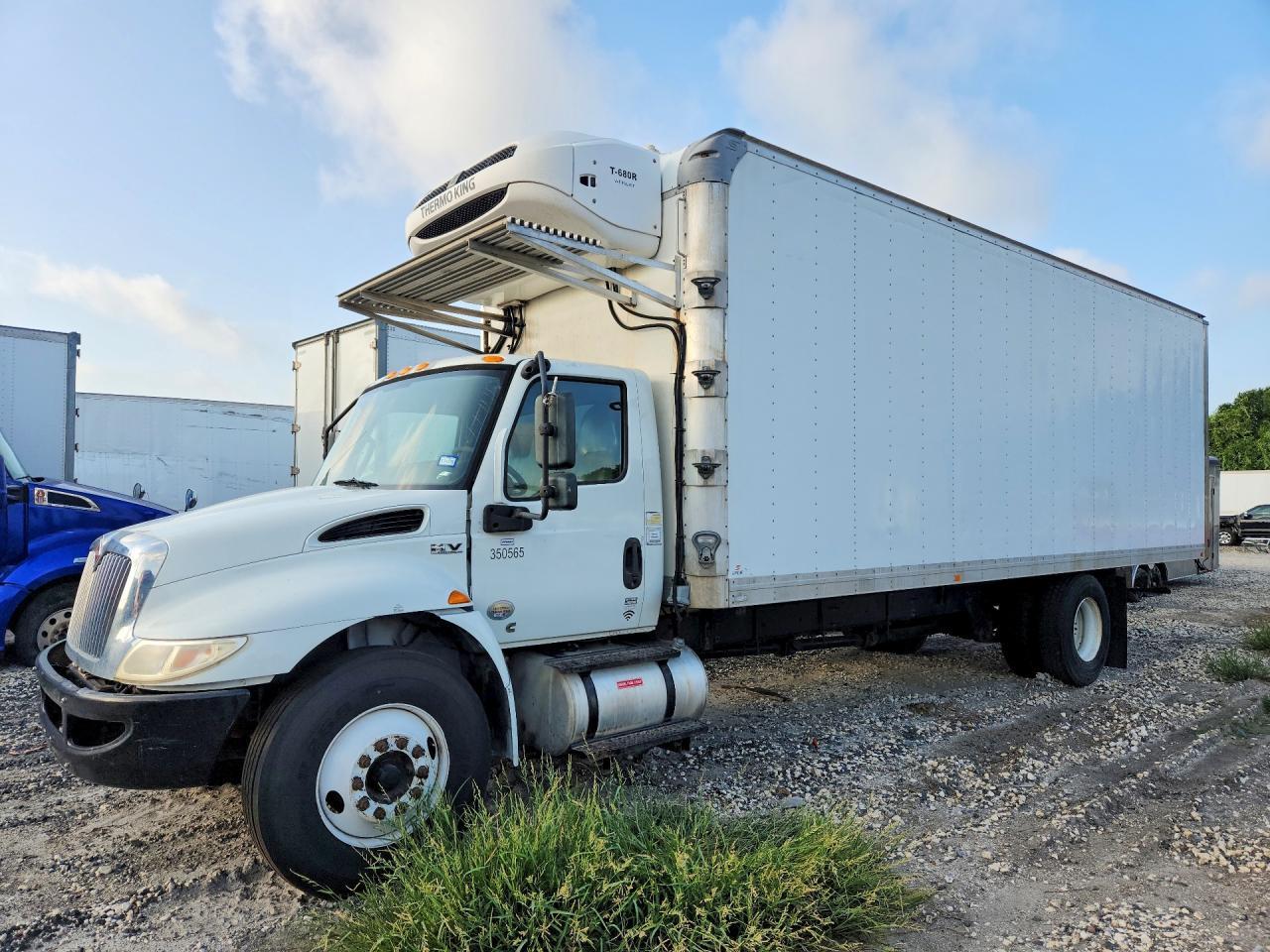 2020 International MV607 Refrigerated BOX Truck