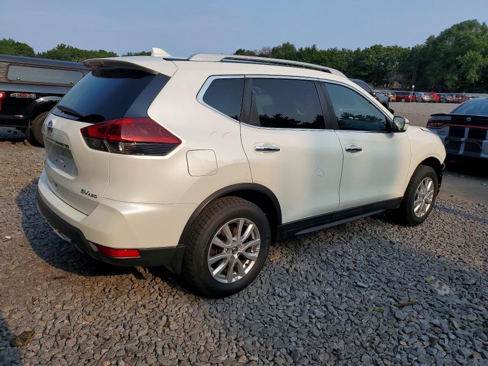 2020 Nissan Rogue s