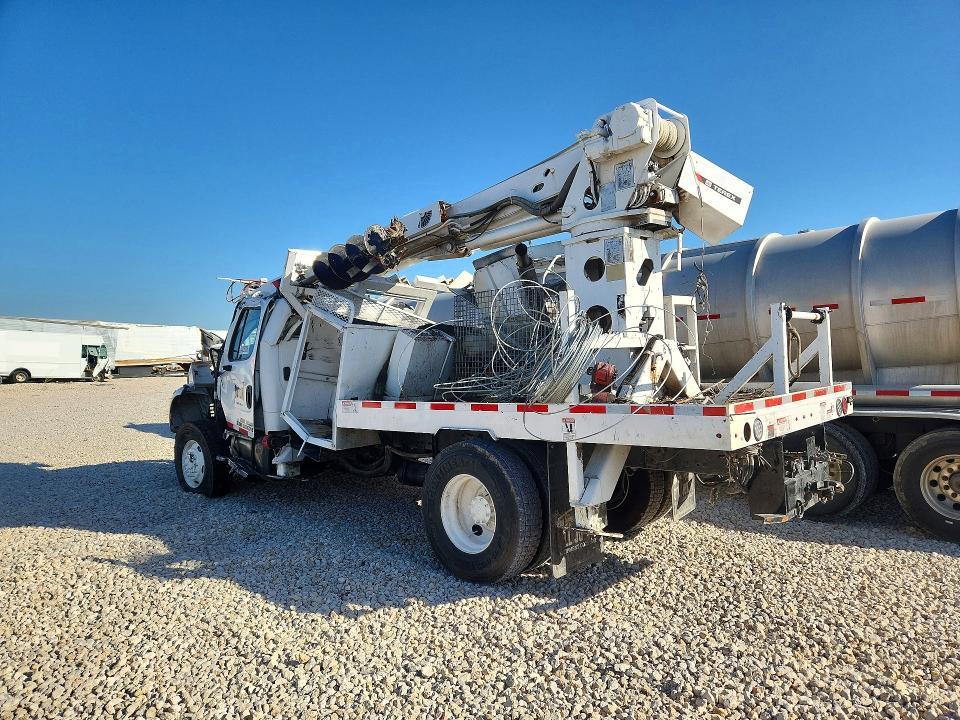 2022 Freightliner Business Class M2 Digger Derrick Truck