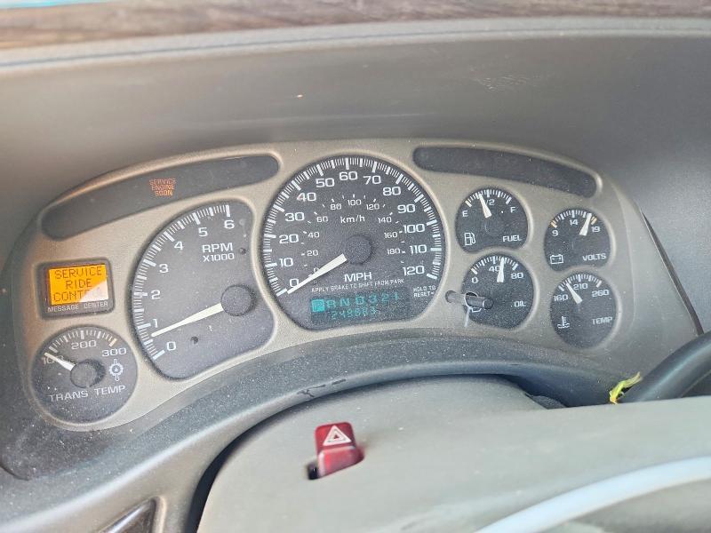 2002 GMC Denali