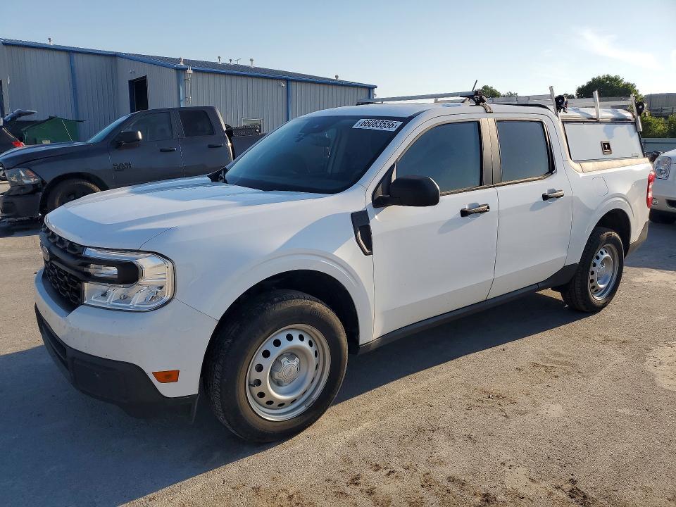 2024 Ford Maverick XL