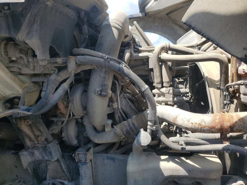 2015 International Lf687 Semi Truck