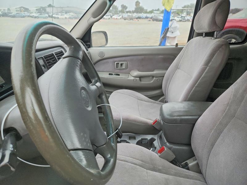 2004 Toyota Tacoma Base