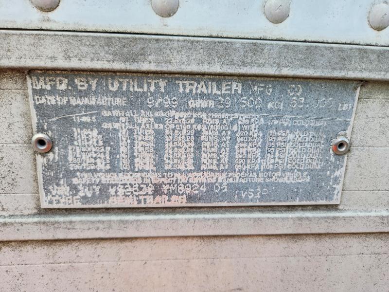 2000 Utility Tr 2000 Utility Refrigerated Van Trailer