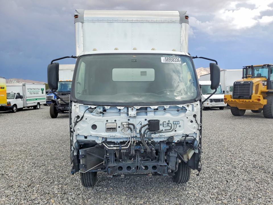 2019 Hino 195 BOX Truck