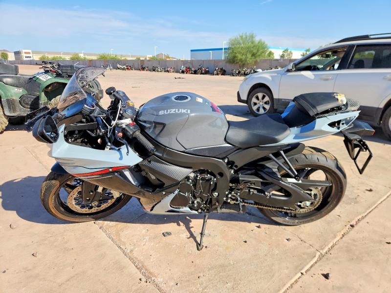 2025 Suzuki GSX-R600