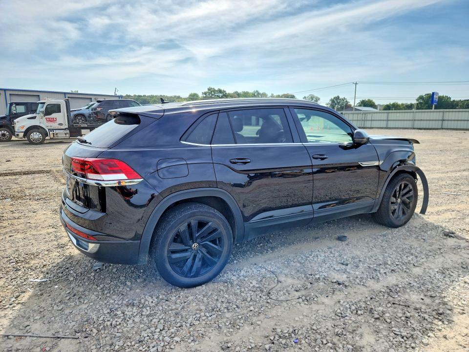 2022 Volkswagen Atlas Cross Sport SE