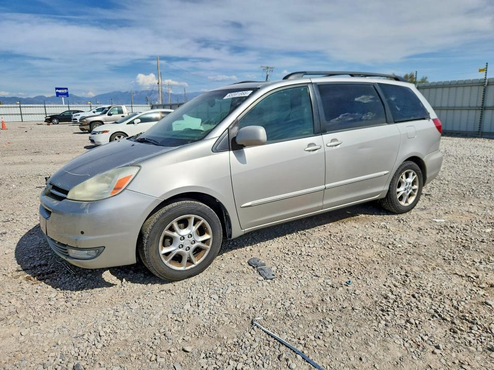 2005 Toyota Sienna xle Limited 7 Passenger