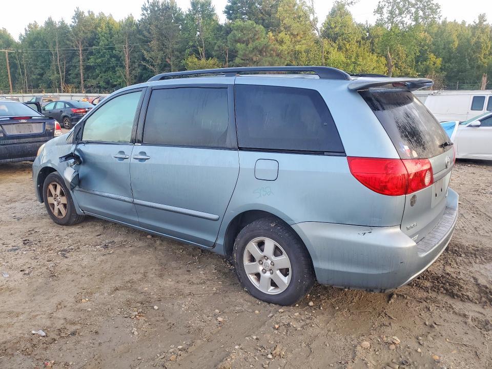 2007 Toyota Sienna xle 7-passenger