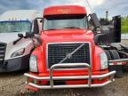 2014 Volvo VNL Semi Truck