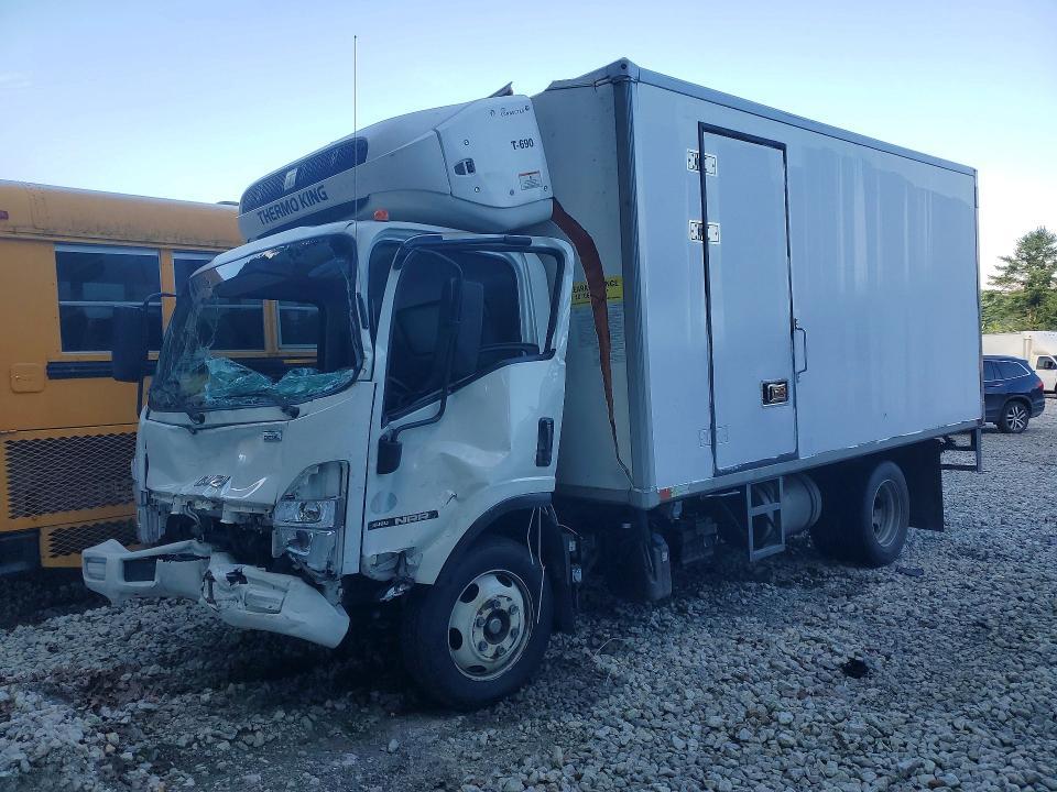 2024 Isuzu NRR Refrigerated BOX Truck