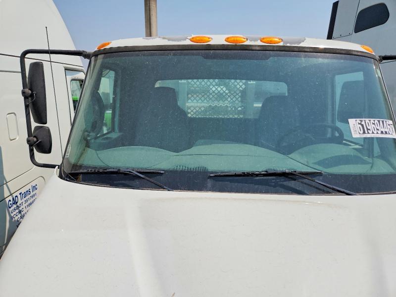 2007 International 8600 Semi Truck