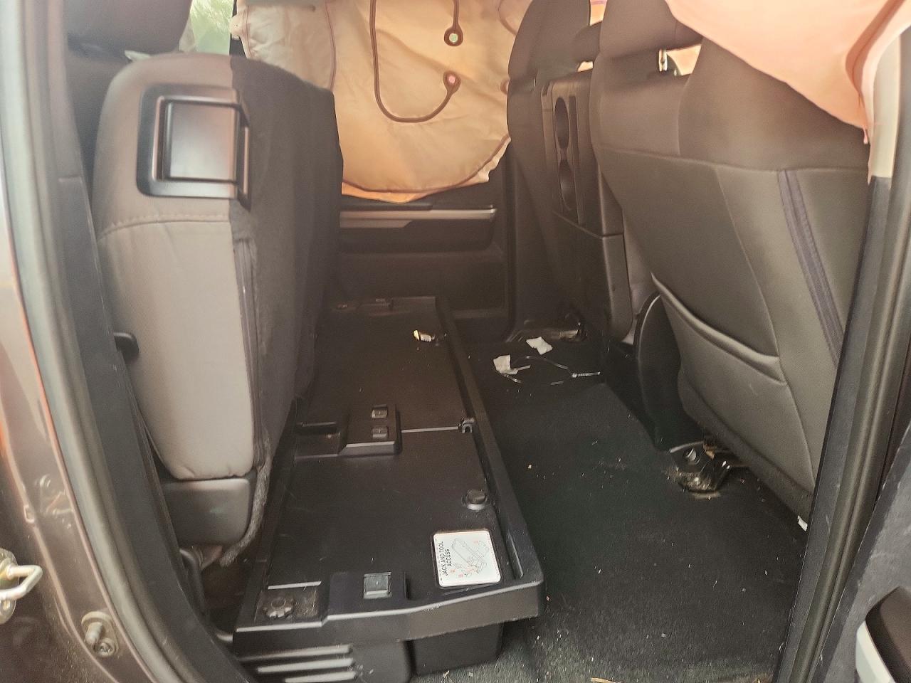 2015 Toyota Tundra SR5