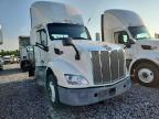 2017 Peterbilt 579 Semi Truck