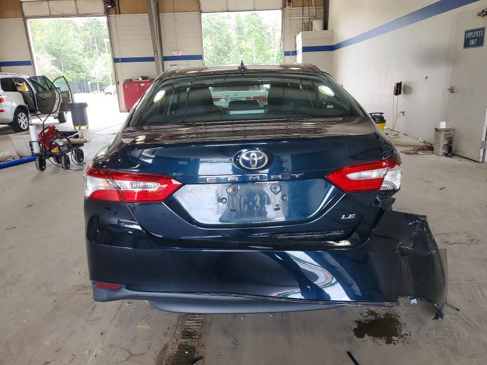 2019 Toyota Camry le