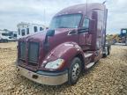2015 Kenworth T680 Semi Truck