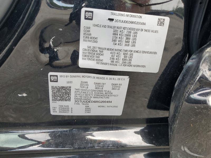 2024 GMC Sierra K1500 SLT
