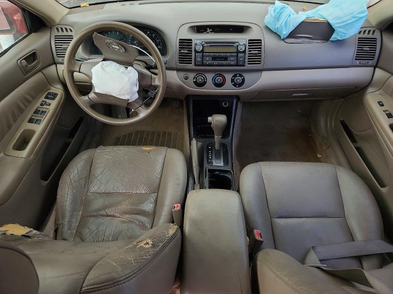 2003 Toyota Camry le