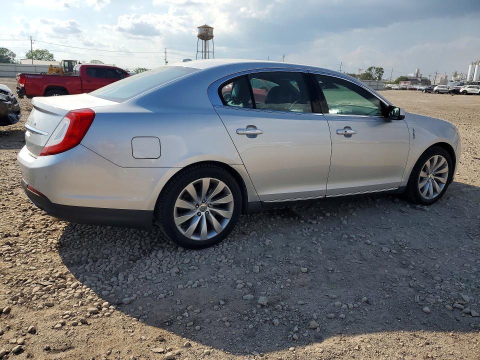 2015 Lincoln MKS