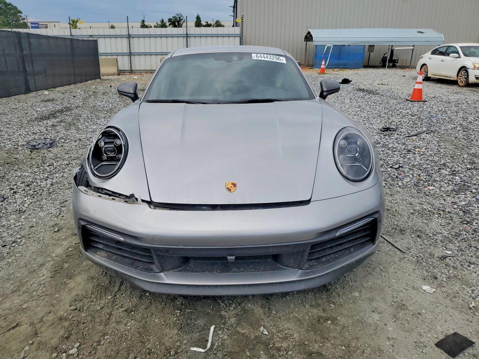 2024 Porsche 911 Carrera