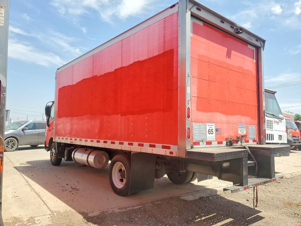 2018 Hino 195 BOX Truck