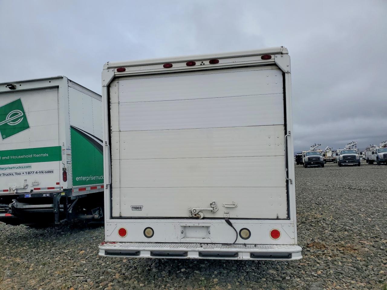 2010 Ford E450 Delivery Truck