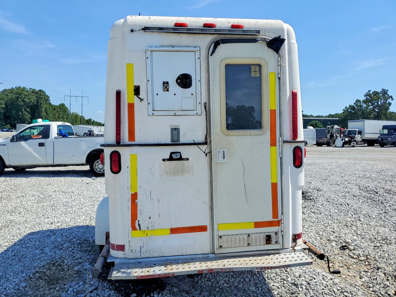 2007 Pelsue Fiber Optic Splicing Trailer