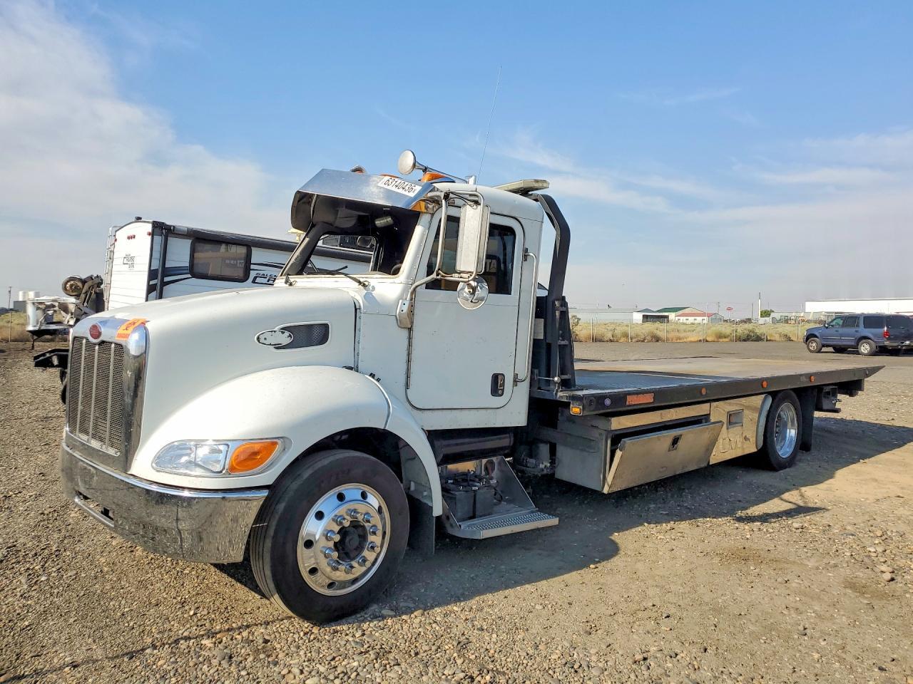 2016 Peterbilt 337