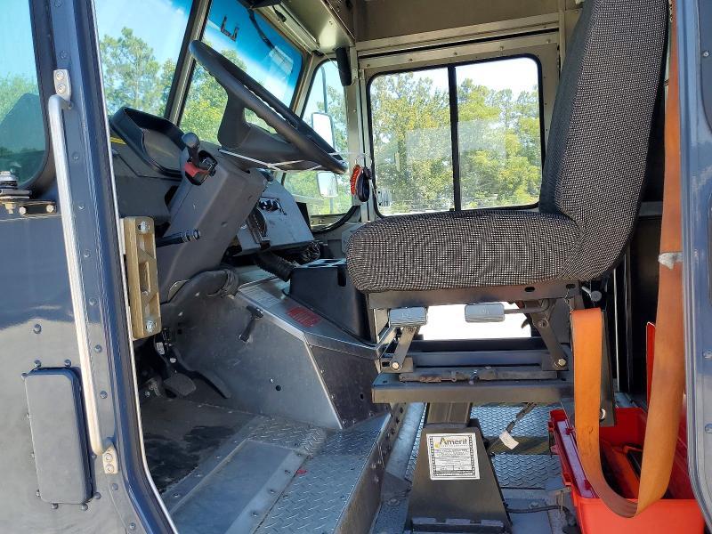 2021 Freightliner MT45G Chassis Delivery Truck