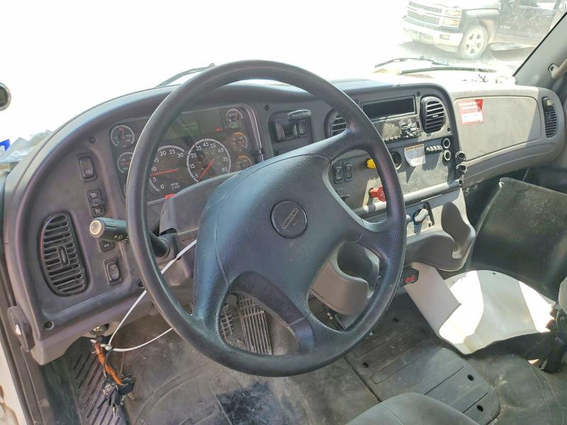 2018 Freightliner Business Class M2 Bucket Truck