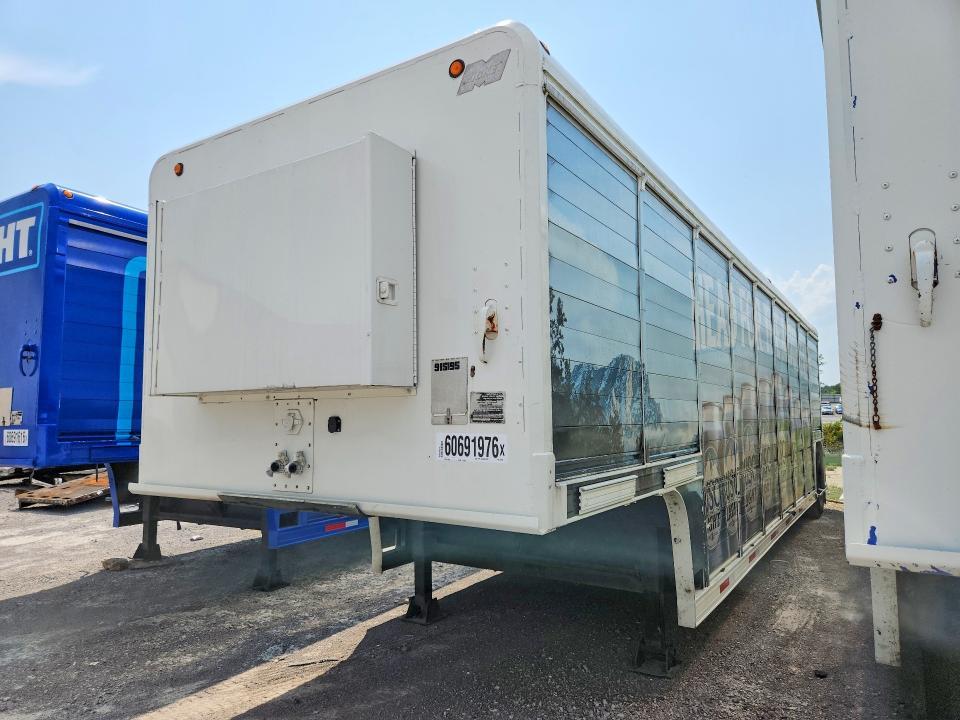 1999 Mickey Refrigerated Beverage Trailer