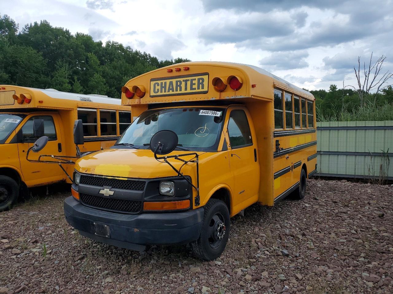 2011 Thomabuses 2011 General Motors G33803 School Bus
