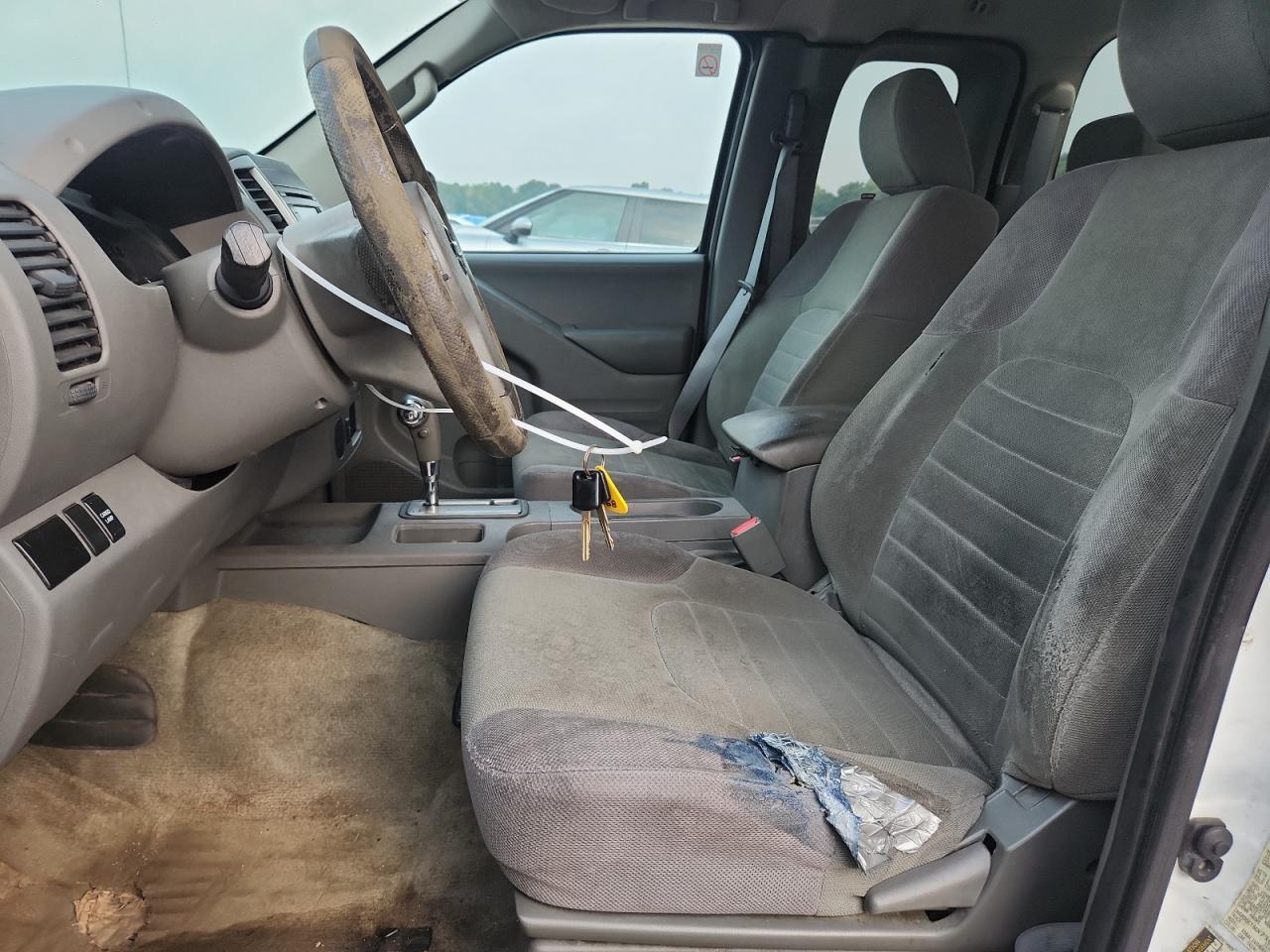 2016 Nissan Frontier S
