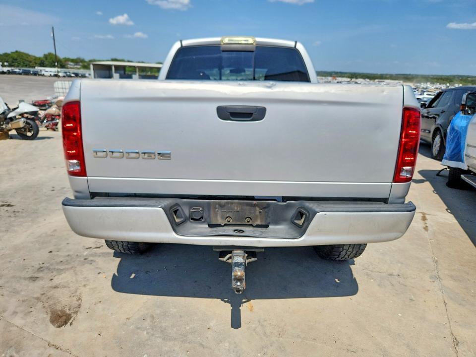 2004 Dodge RAM 1500 ST