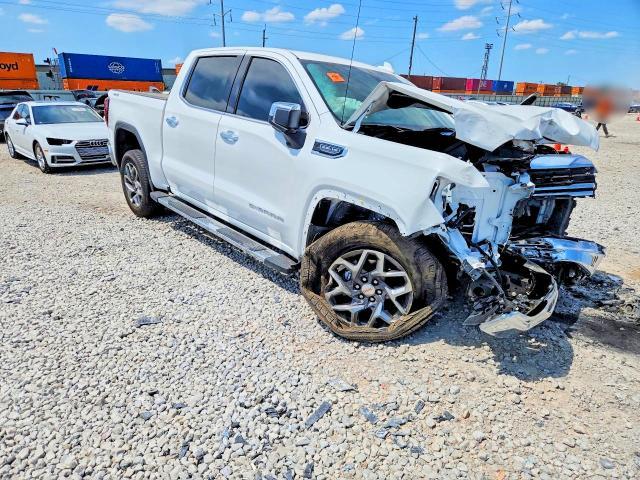 2026 GMC Sierra K1500 SLT