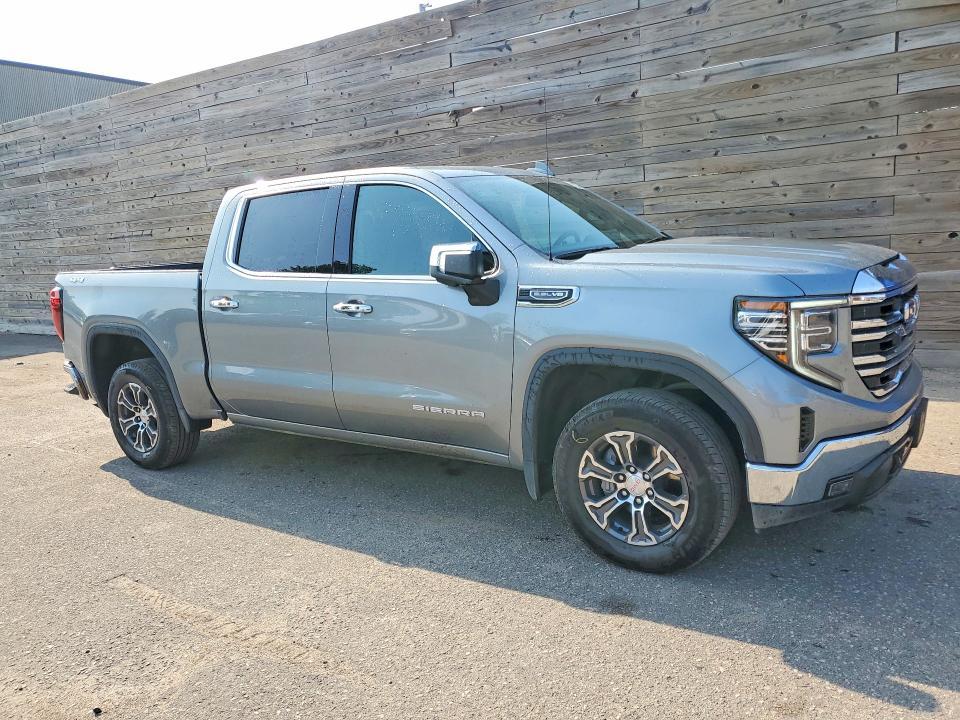2026 GMC Sierra K1500 SLT
