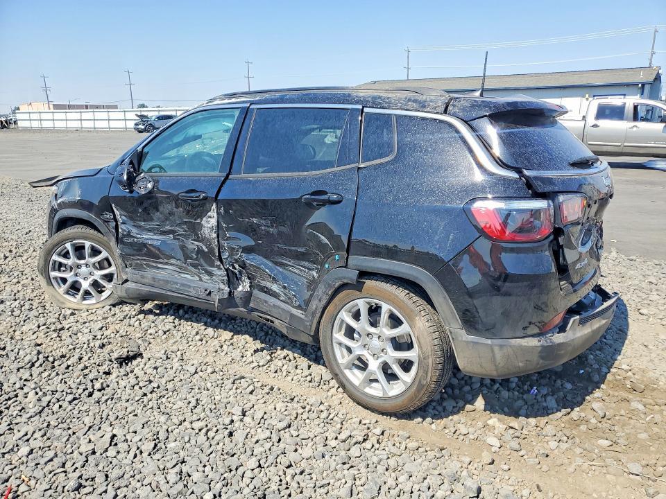 2024 Jeep Compass Latitude lux