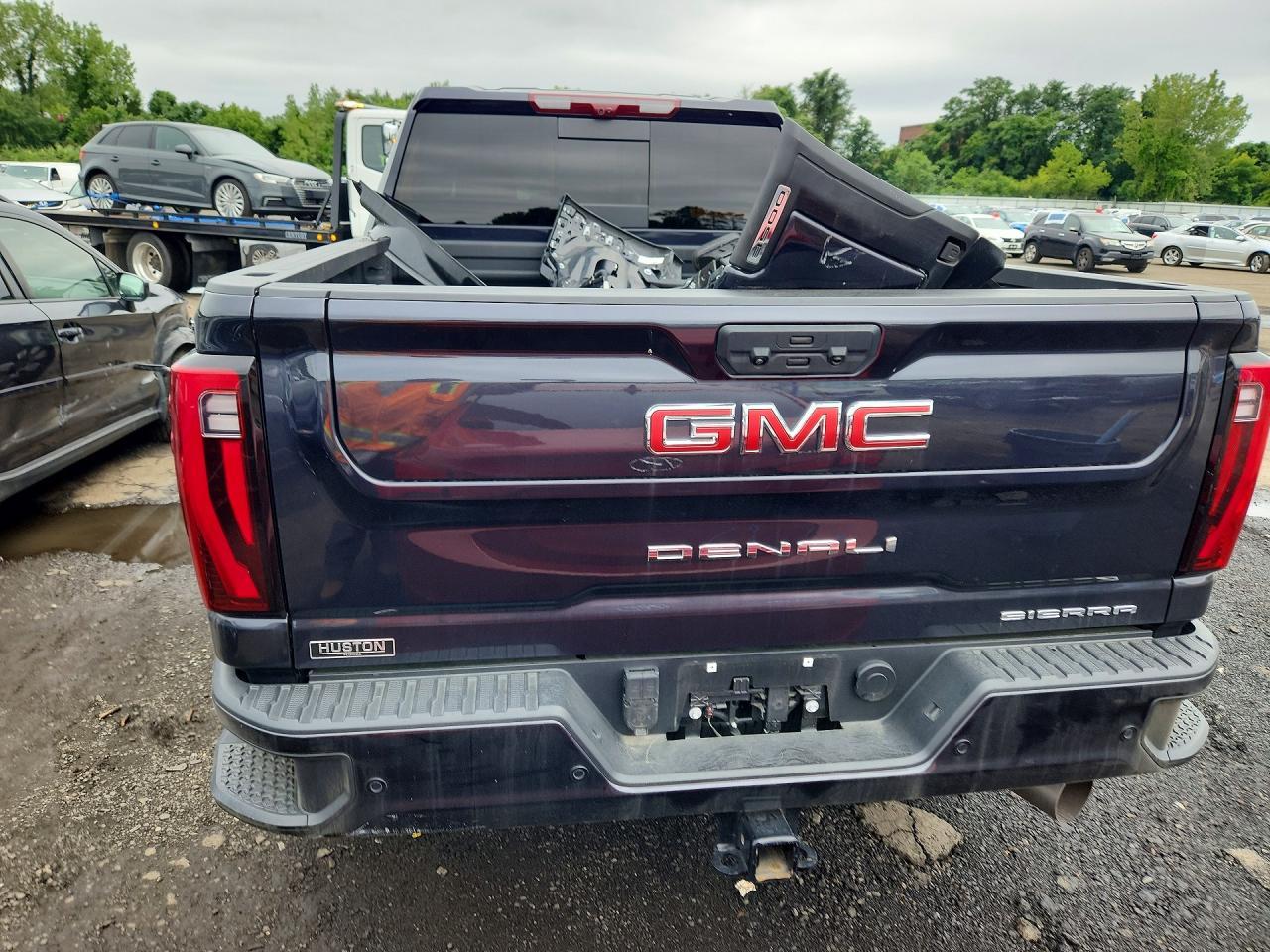 2025 GMC Sierra K3500 Denali