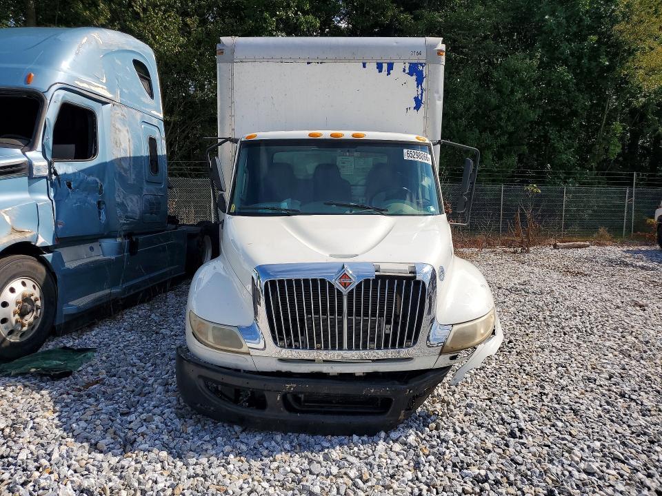 2017 International 4300 BOX Truck