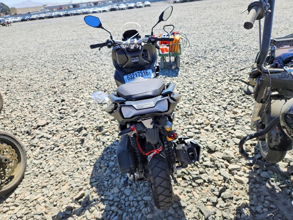 2025 Honda ADV160 A