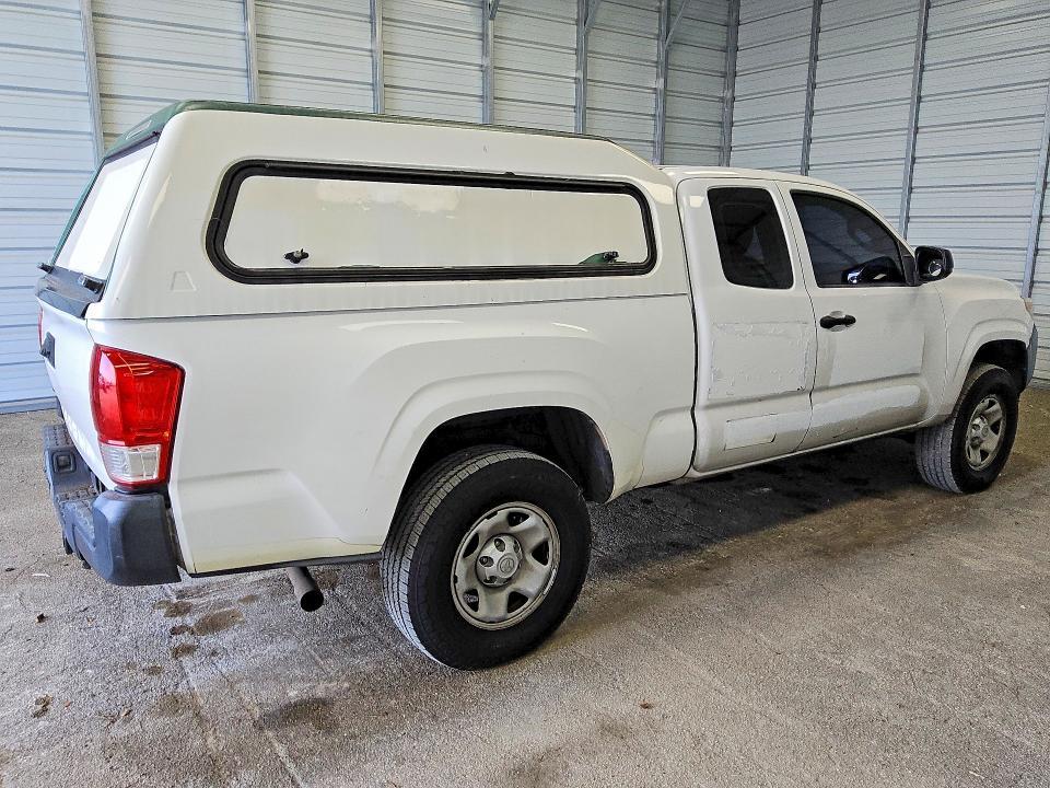 2016 Toyota Tacoma SR