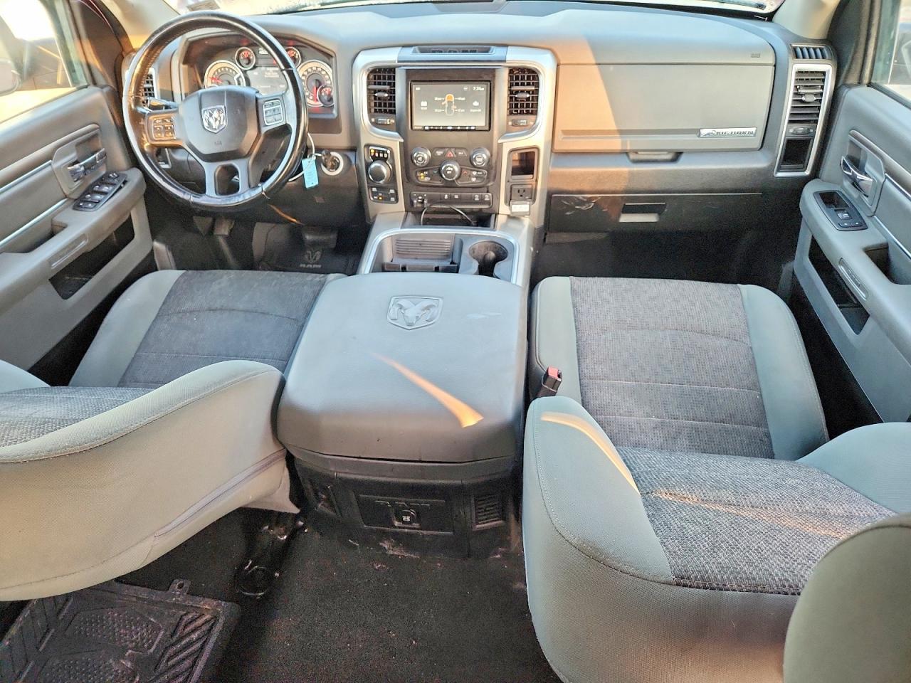 2018 Dodge RAM 1500 SLT