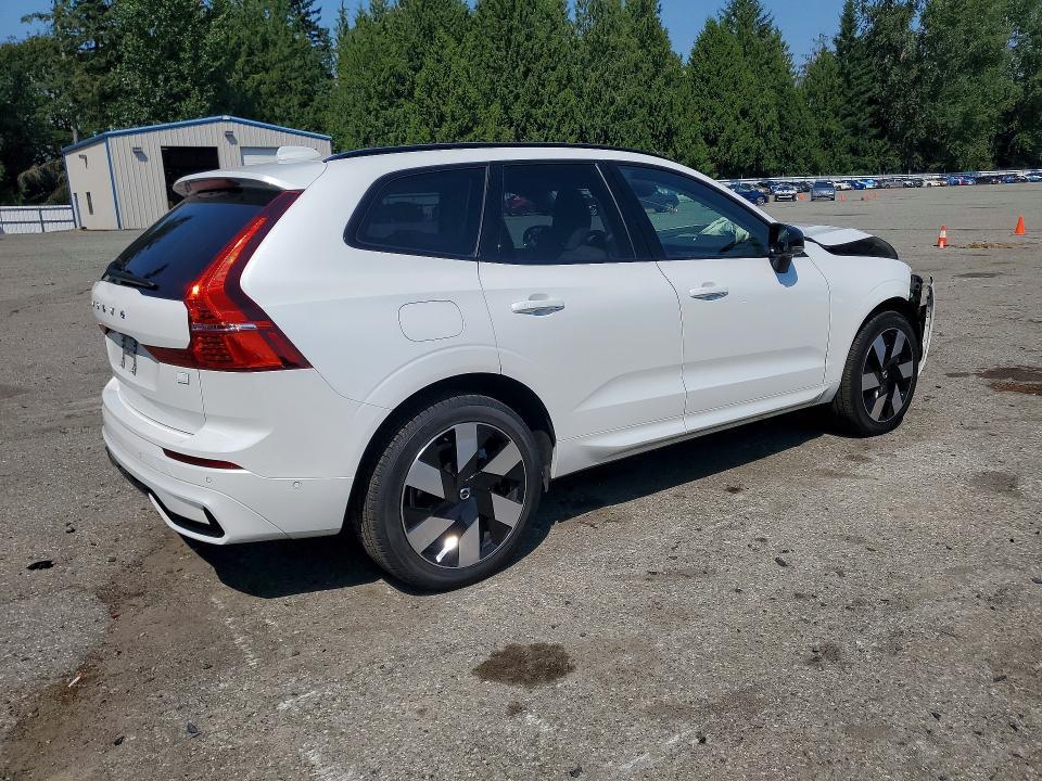 2024 Volvo Xc60 Plus