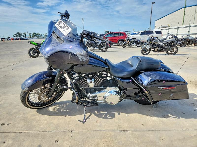 2019 Harley-Davidson Flhx