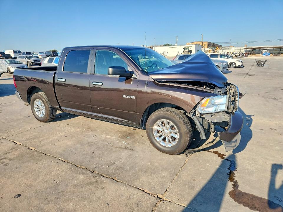 2016 Dodge RAM 1500 SLT